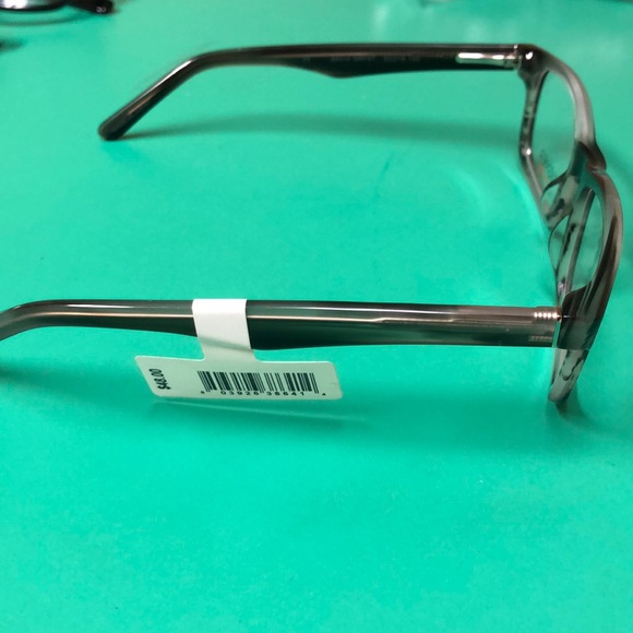 Glasses - Picture 2 of 2